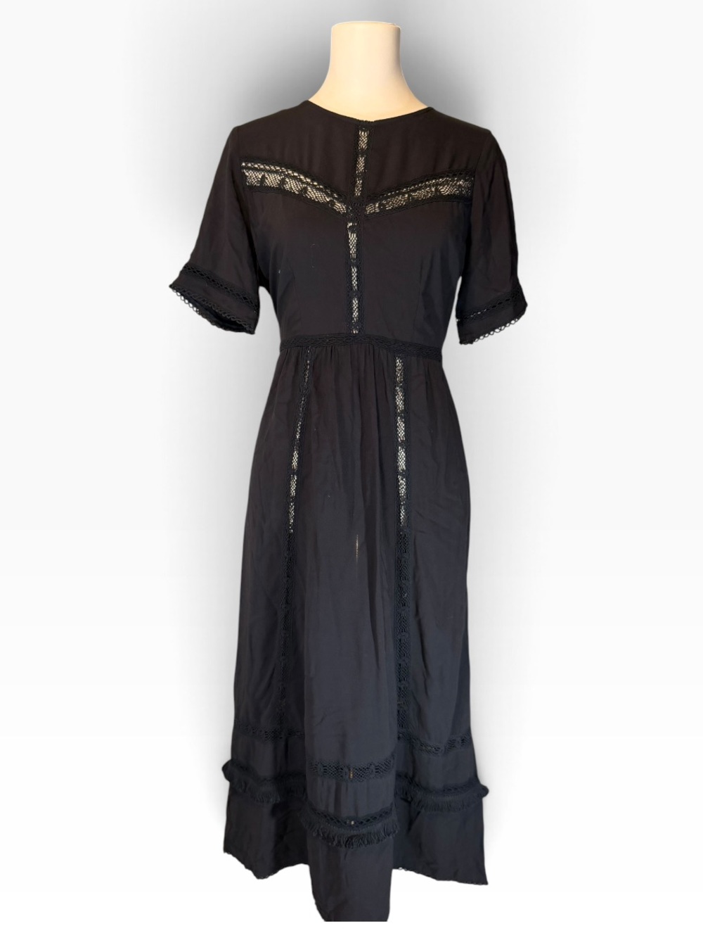 VETTA Black Lace-Trim Maxi Dress